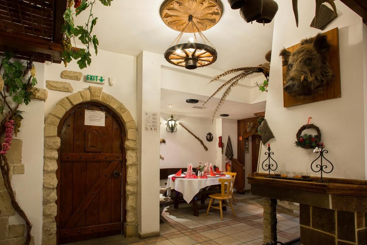 Отель Victoria Hotel Borovets - Half Board Боровец-18