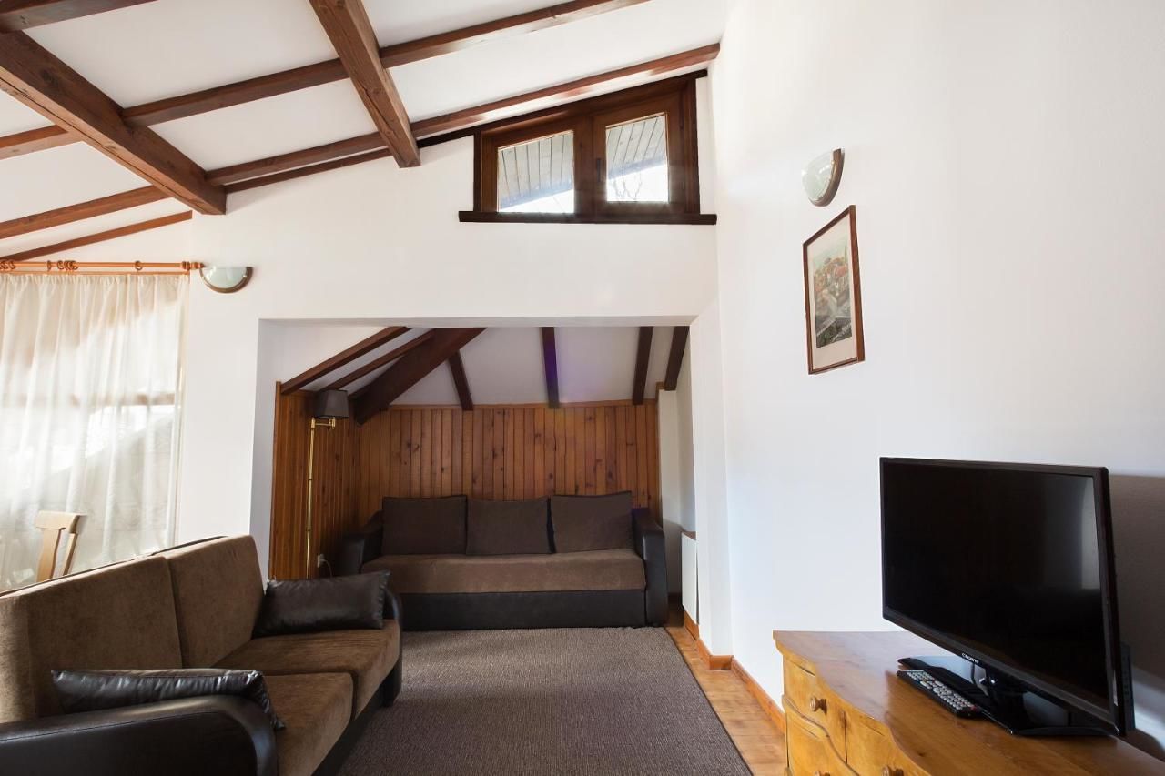 Отель Victoria Hotel Borovets - Half Board Боровец